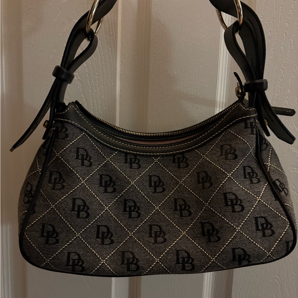 Vintage Dooney & Bourke Black and Gray Shoulder Bag